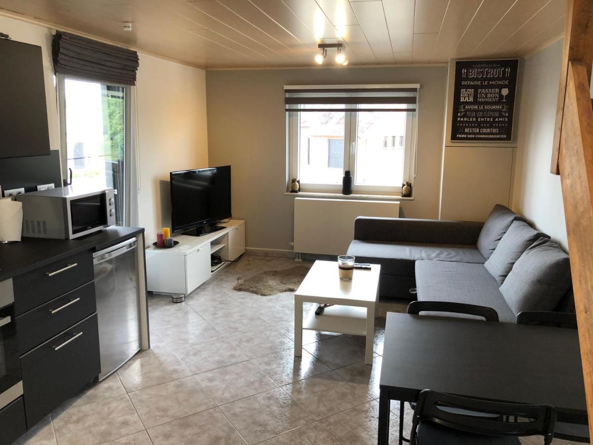 Studio Ag Apartman Jambes Kültér fotó